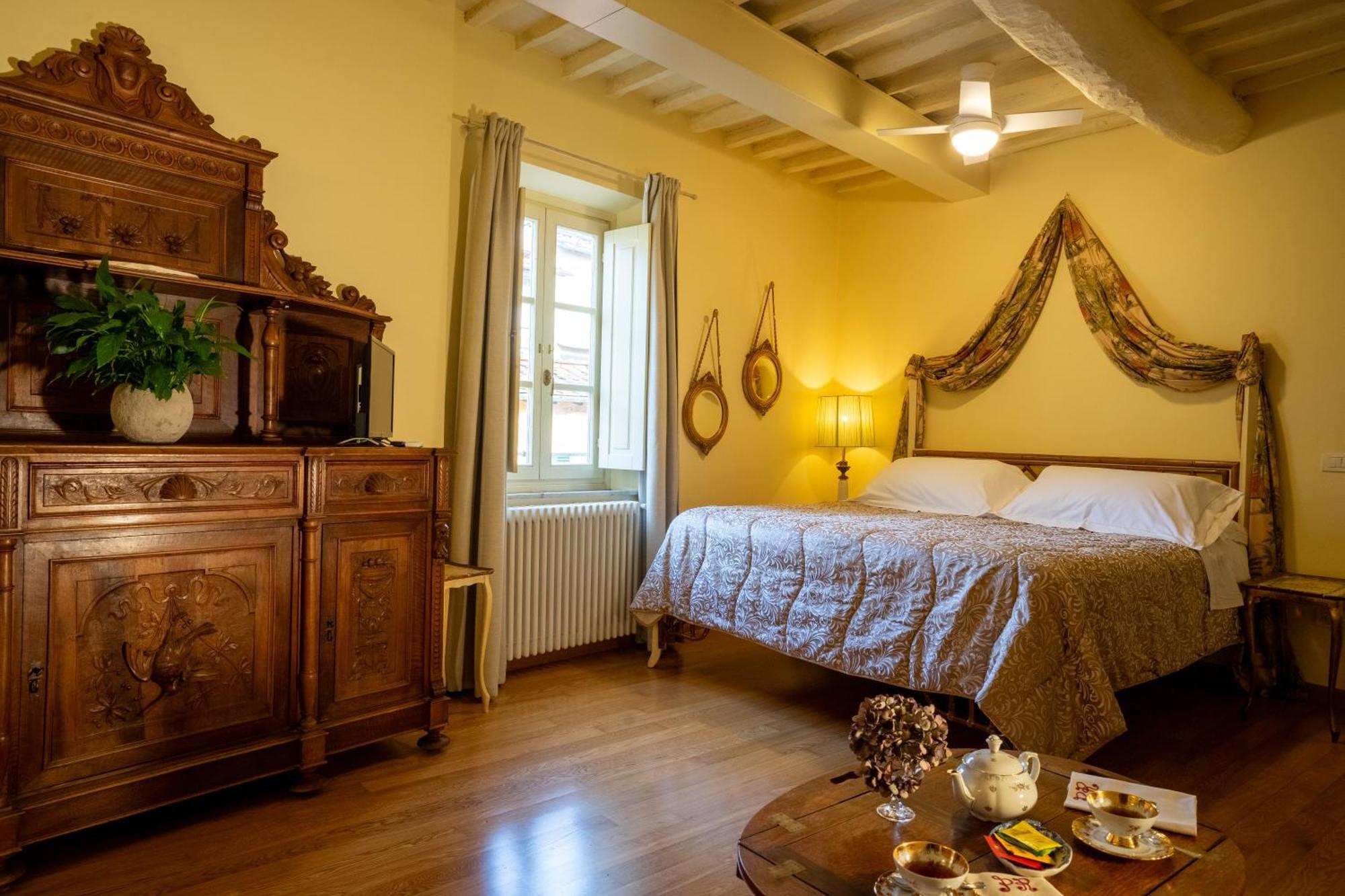 Palazzo Rocchi - Residenza D'Epoca Bed & Breakfast Lucca Dış mekan fotoğraf