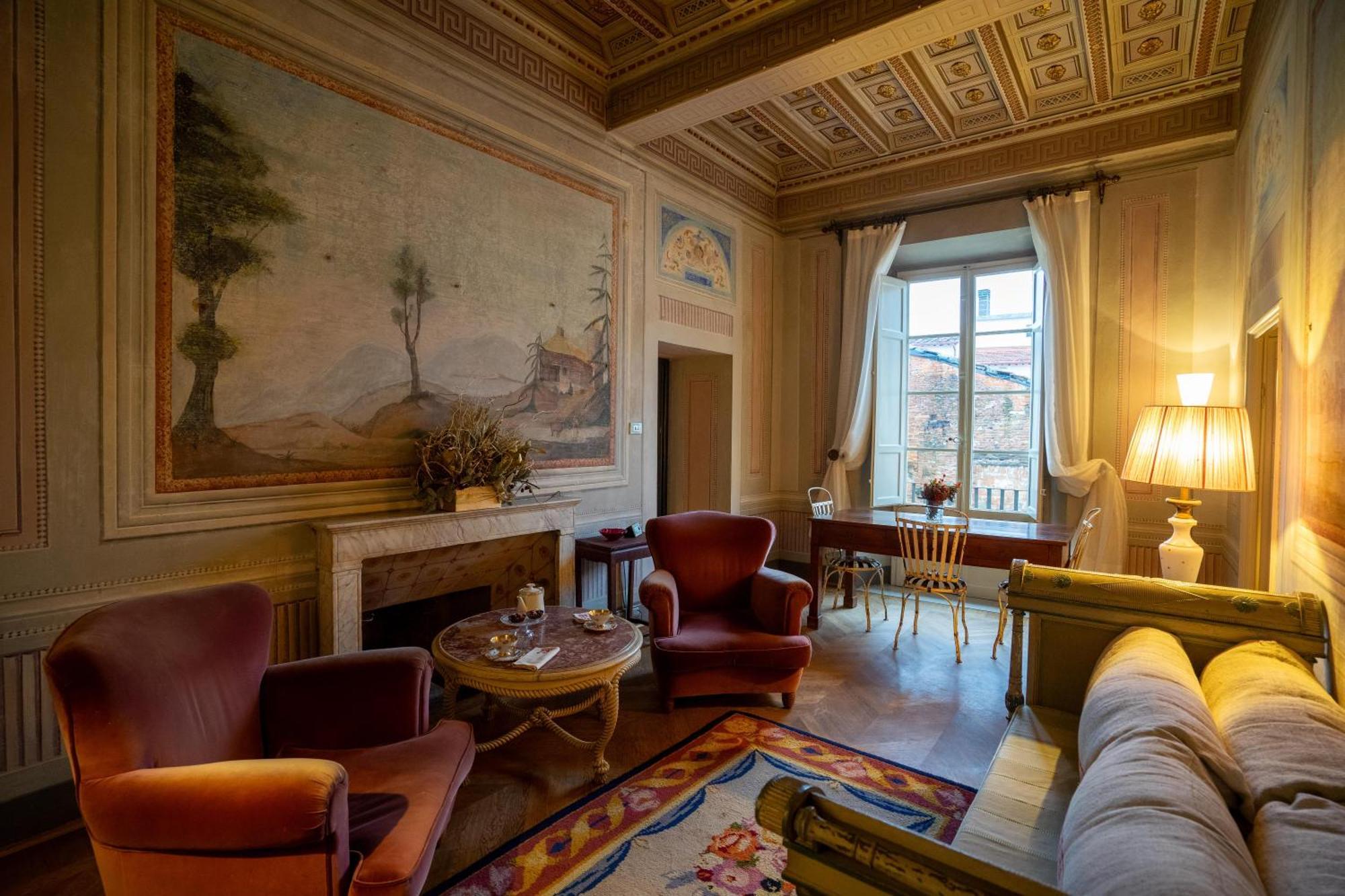 Palazzo Rocchi - Residenza D'Epoca Bed & Breakfast Lucca Dış mekan fotoğraf