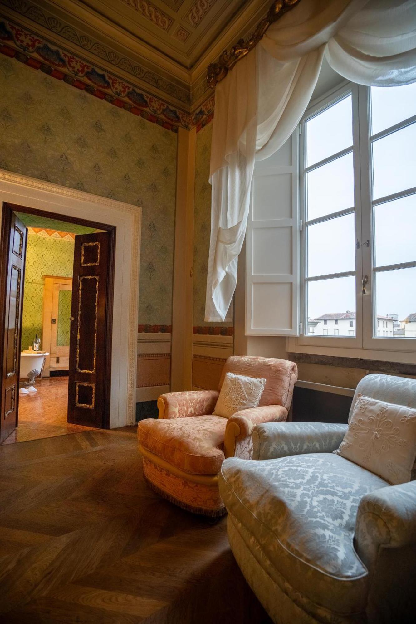 Palazzo Rocchi - Residenza D'Epoca Bed & Breakfast Lucca Dış mekan fotoğraf